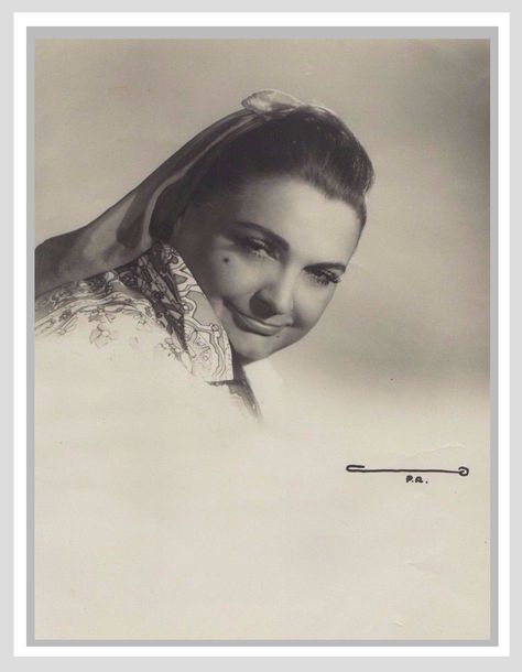 Myrta in the 50’s when she was performing with La Sonora Mantancera.